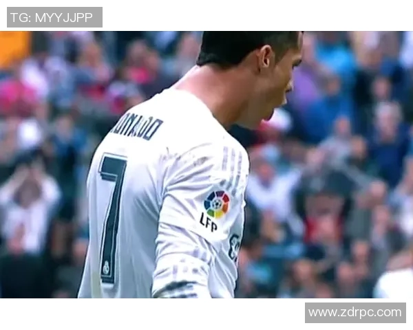 皇家马德里签下巴萨球星，引发球迷热议